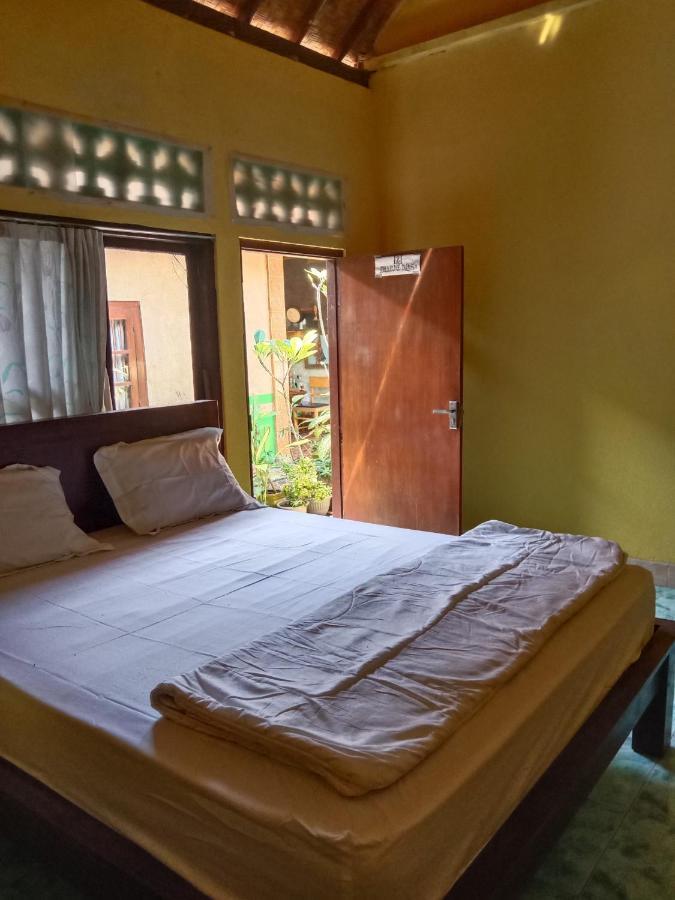 Agung Pring Homestay Batununggul Bagian luar foto